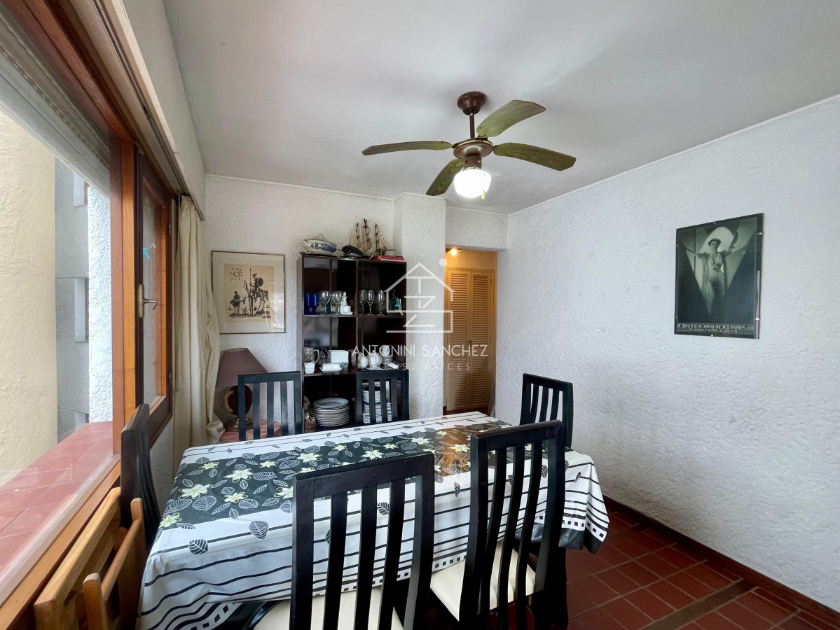 Apartamento ID.2286 - Venta de Apartamento en Mansa-Punta Del Este
