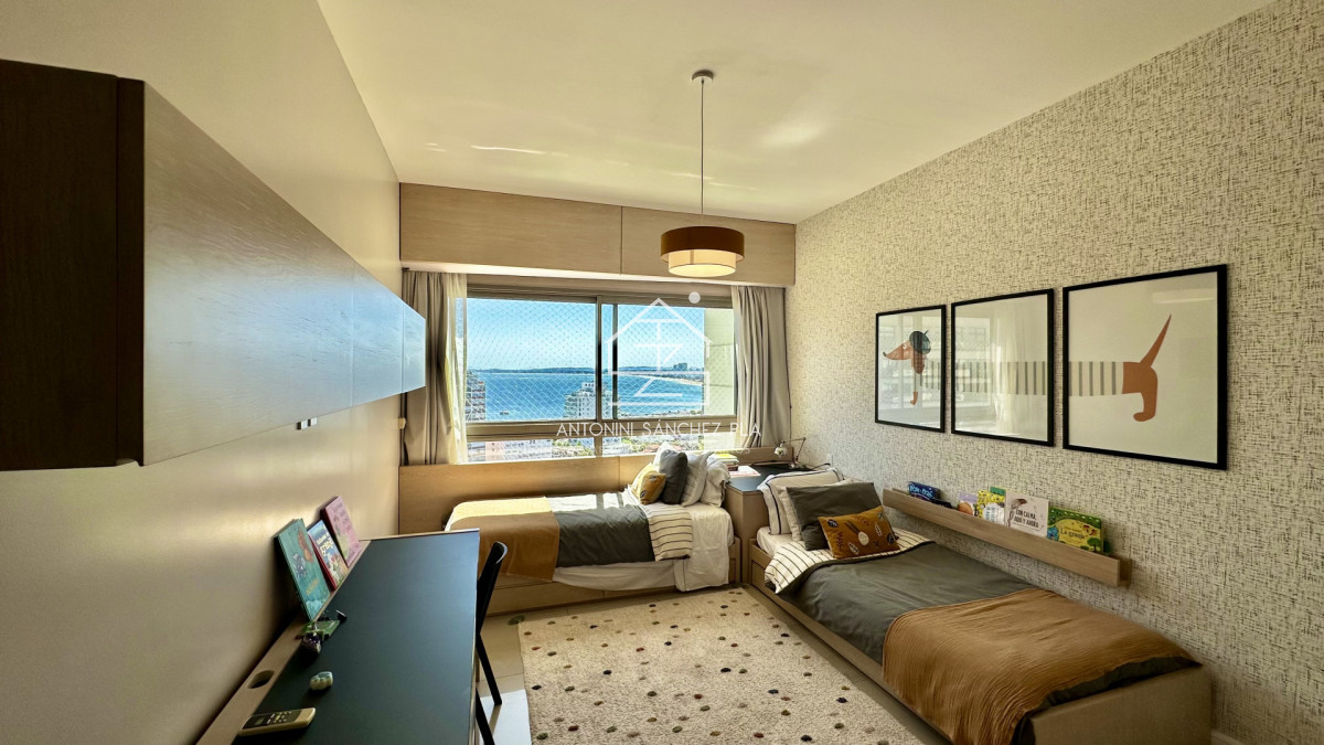 Apartamento ID.3965 - Venta Penthouse 5 dormitorios Punta del Este Brava