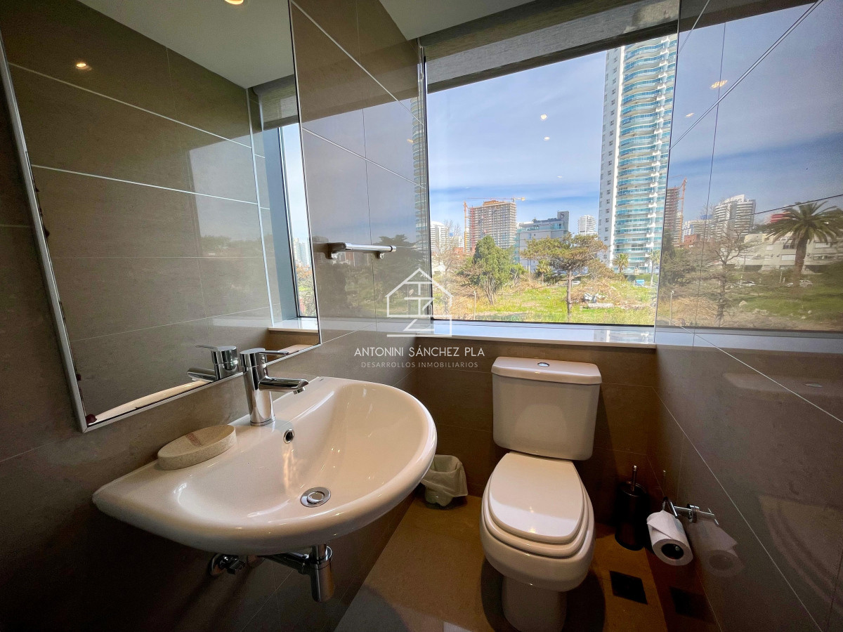 Apartamento ID.1130 - Venta apartamento 3 dormitorios Punta Del Este