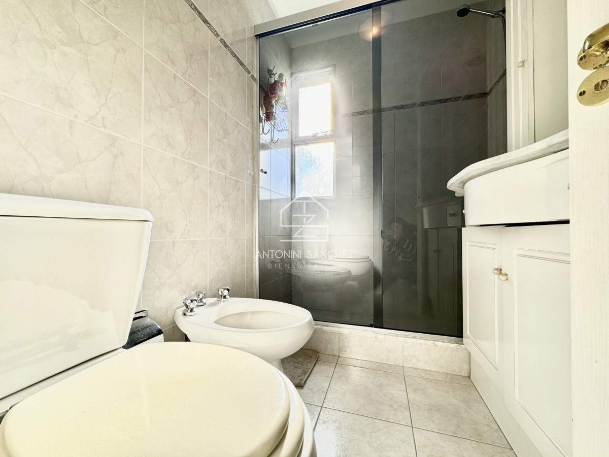 Apartamento ID.1082 - Venta apartamento 2 dormitorios 2 baños Punta del Este