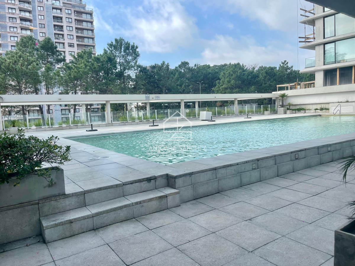 Apartamento ID.2251 - Venta de Apartamento en Roosevelt-Punta Del Este 