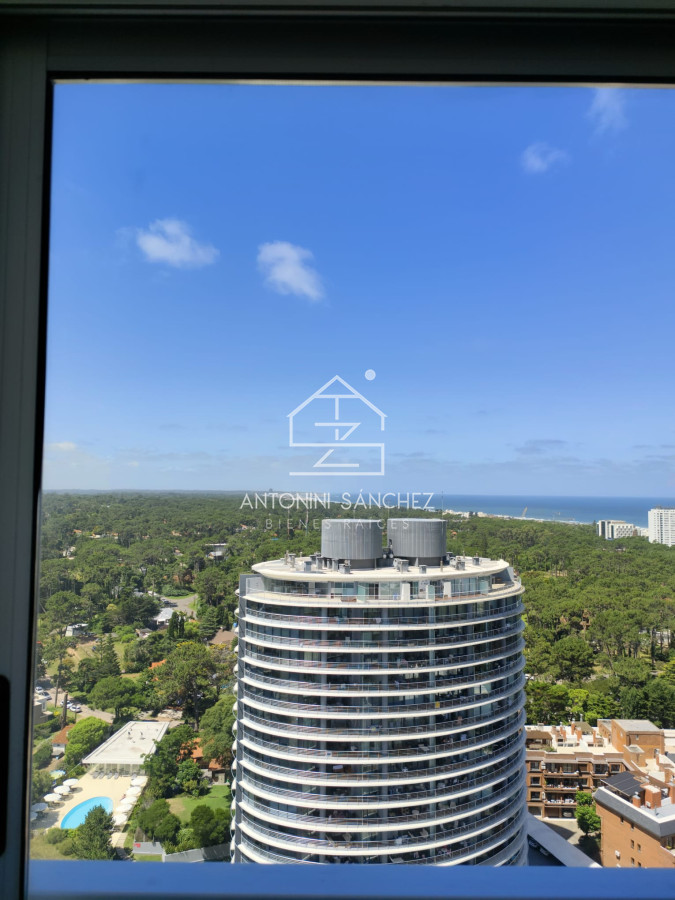 Apartamento ID.1166 - Venta apartamento 3 dormitorios Punta del Este