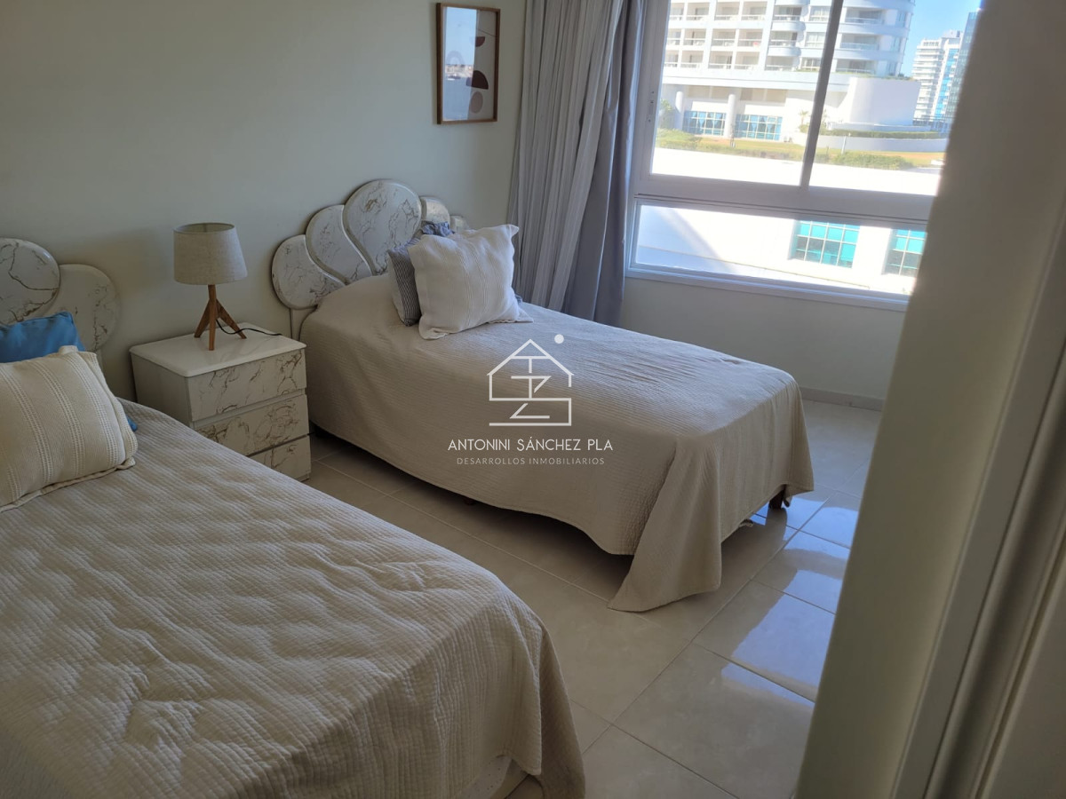 Apartamento ID.3504 - Venta Apartamento 3 Dormitorios Punta del Este Mansa