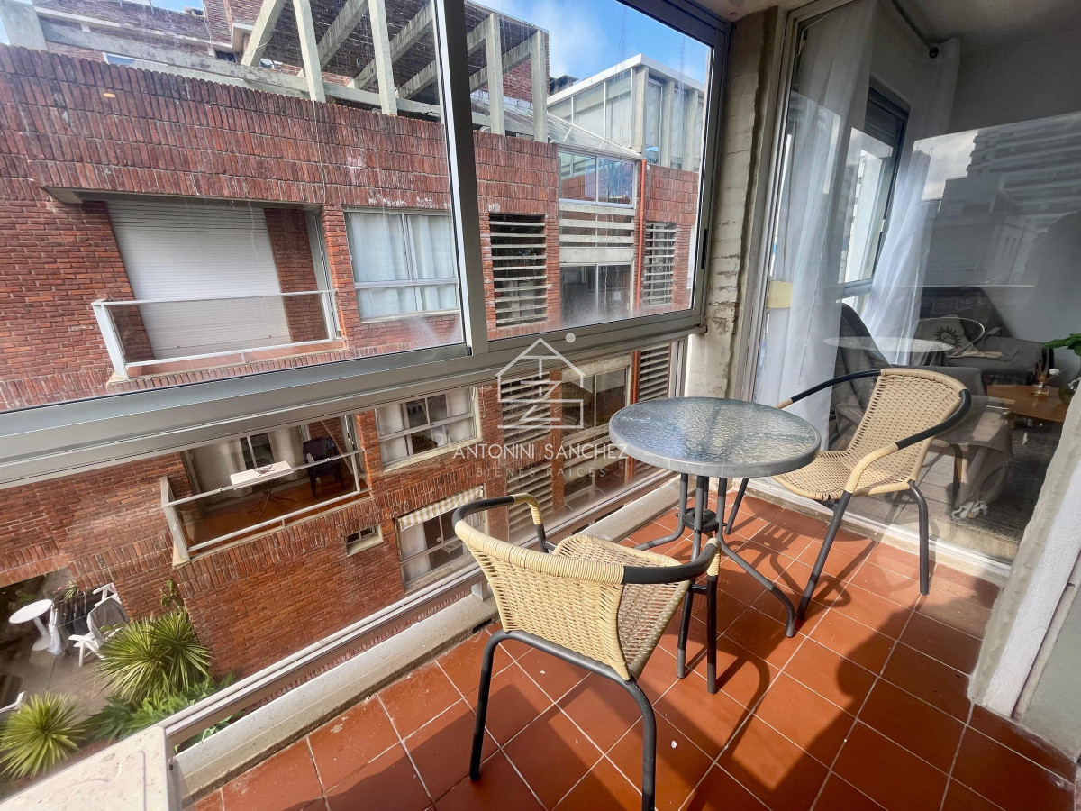 Apartamento ID.2246 - Venta de Apartamento en Punta del Este