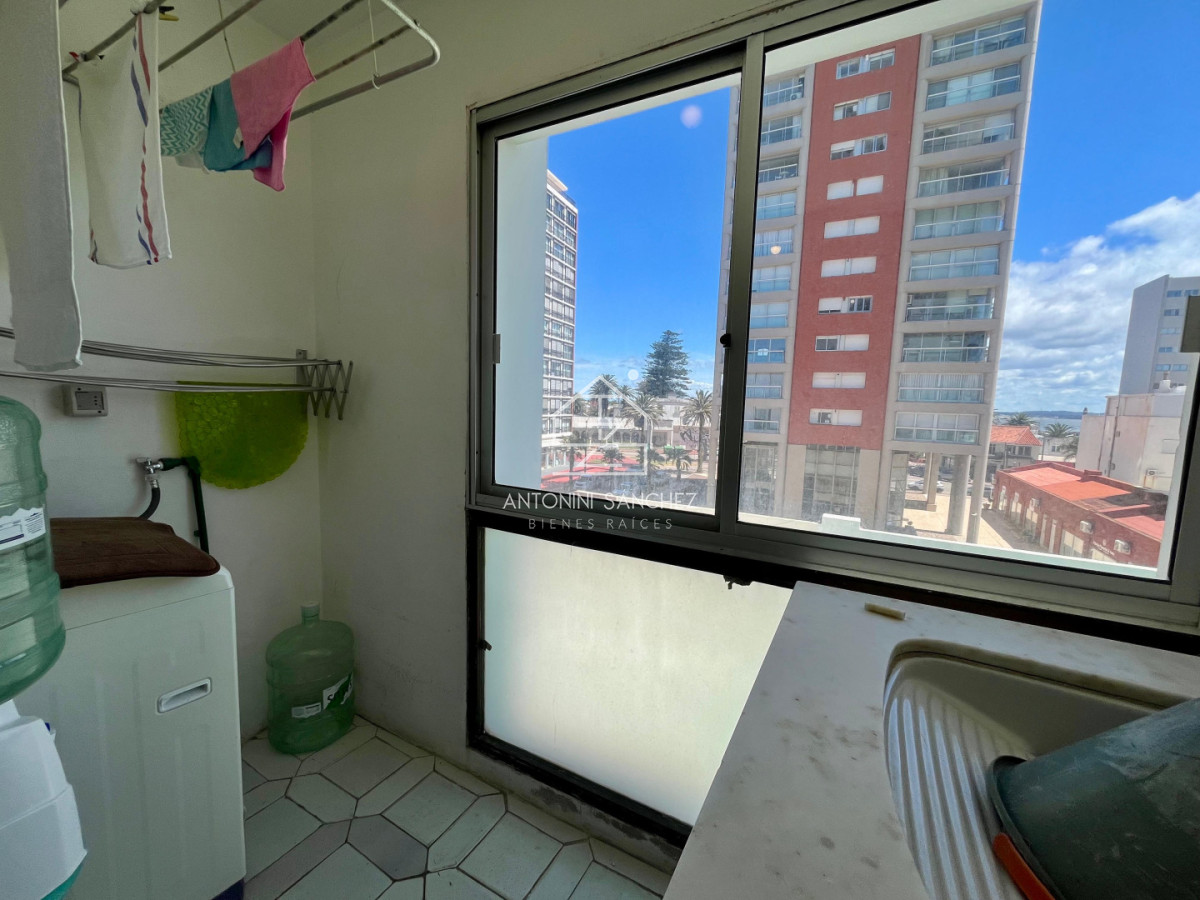 Apartamento ID.2953 - VENTA APARTAMENTO 4 DORMITORIOS PUNTA DEL ESTE