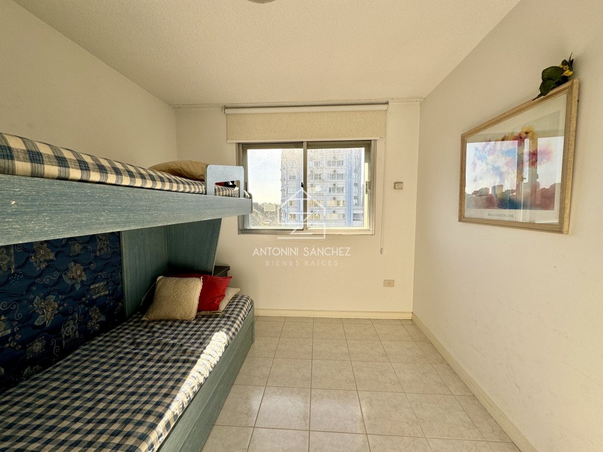Apartamento ID.1082 - Venta apartamento 2 dormitorios 2 baños Punta del Este