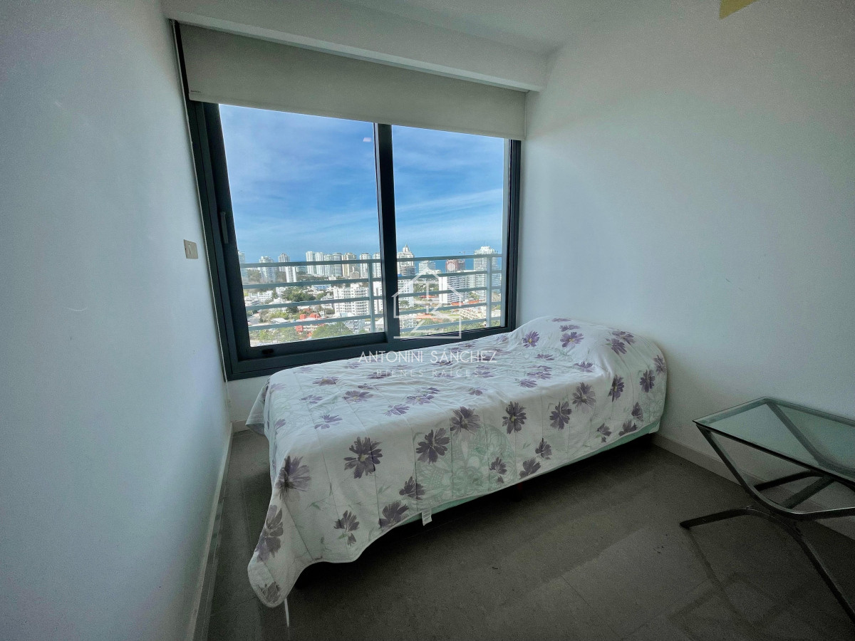 Apartamento ID.1128 - Venta Penthouse Punta Del Este