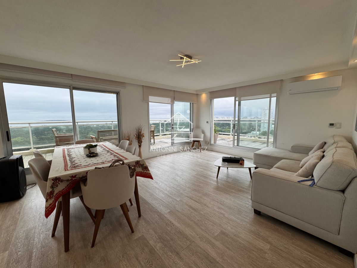 Apartamento ID.1211 - Venta apartamento 3 dormitorios Punta del Este
