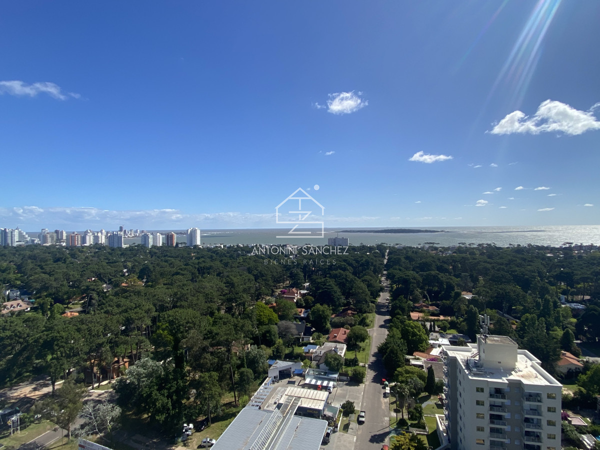 Apartamento ID.1547 - En venta, espectacular Pent-house, Punta del este