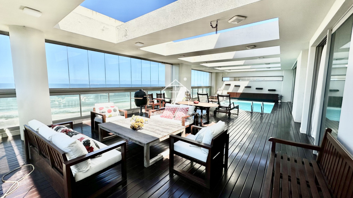 Apartamento ID.3965 - Venta Penthouse 5 dormitorios Punta del Este Brava