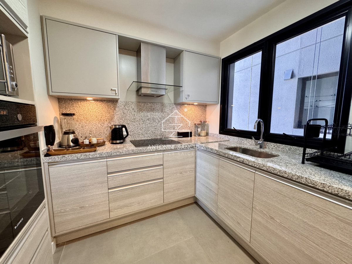 Apartamento ID.1865 - Venta apartamento 2 dormitorios 2 baños Punta del Este