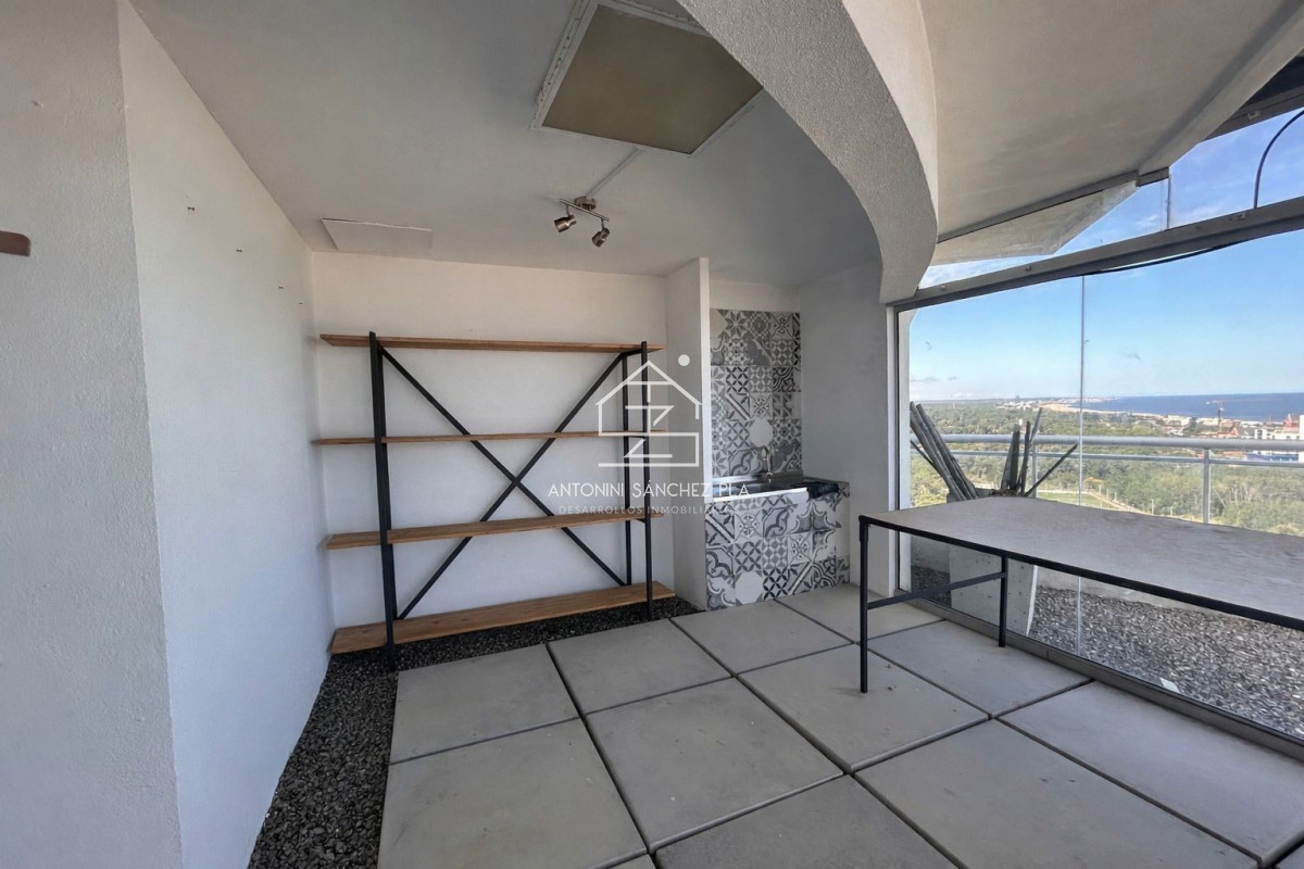 Apartamento ID.3865 - HERMOSO PENTHOUSE EN VENTA OCEAN DRIVE