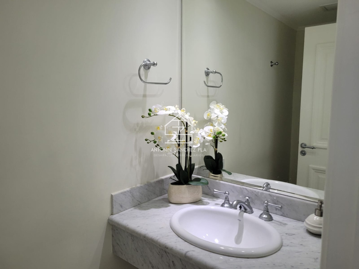 Apartamento ID.3504 - Venta Apartamento 3 Dormitorios Punta del Este Mansa