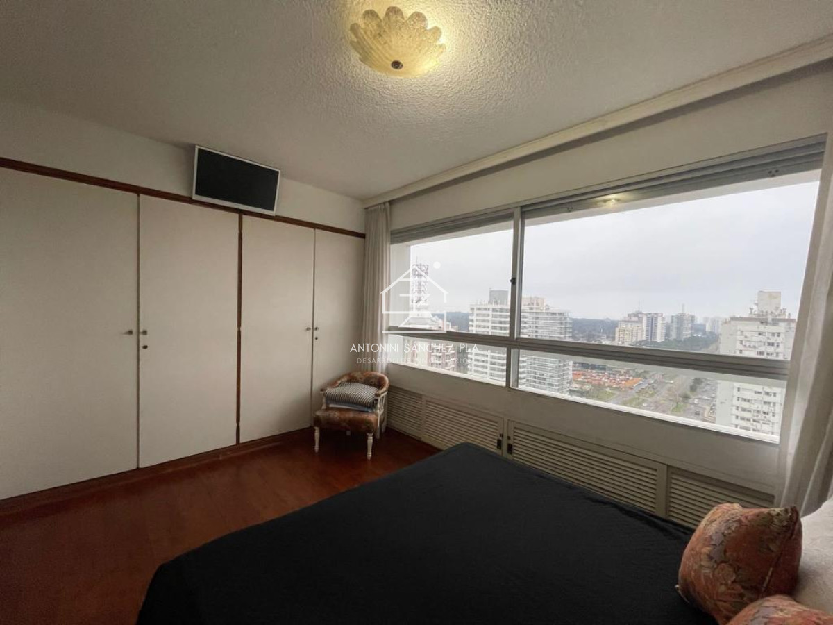 Apartamento ID.3520 - APTO PISO ALTO SOBRE ROOSEVELT 