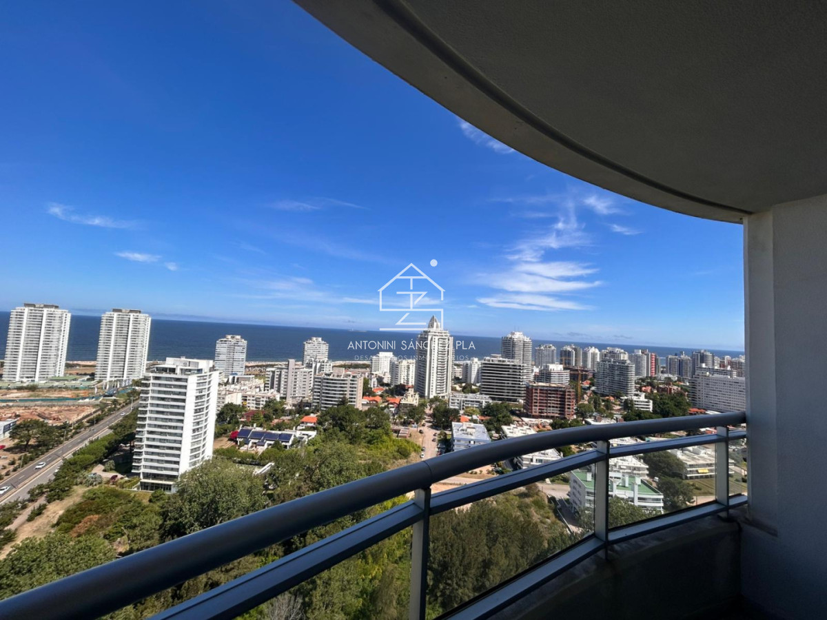 Apartamento ID.3865 - HERMOSO PENTHOUSE EN VENTA OCEAN DRIVE