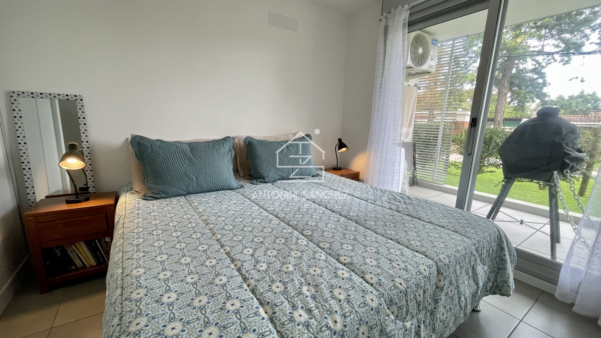 Apartamento ID.2261 - Venta apartamento 1 dormitorio 1 baño pinares