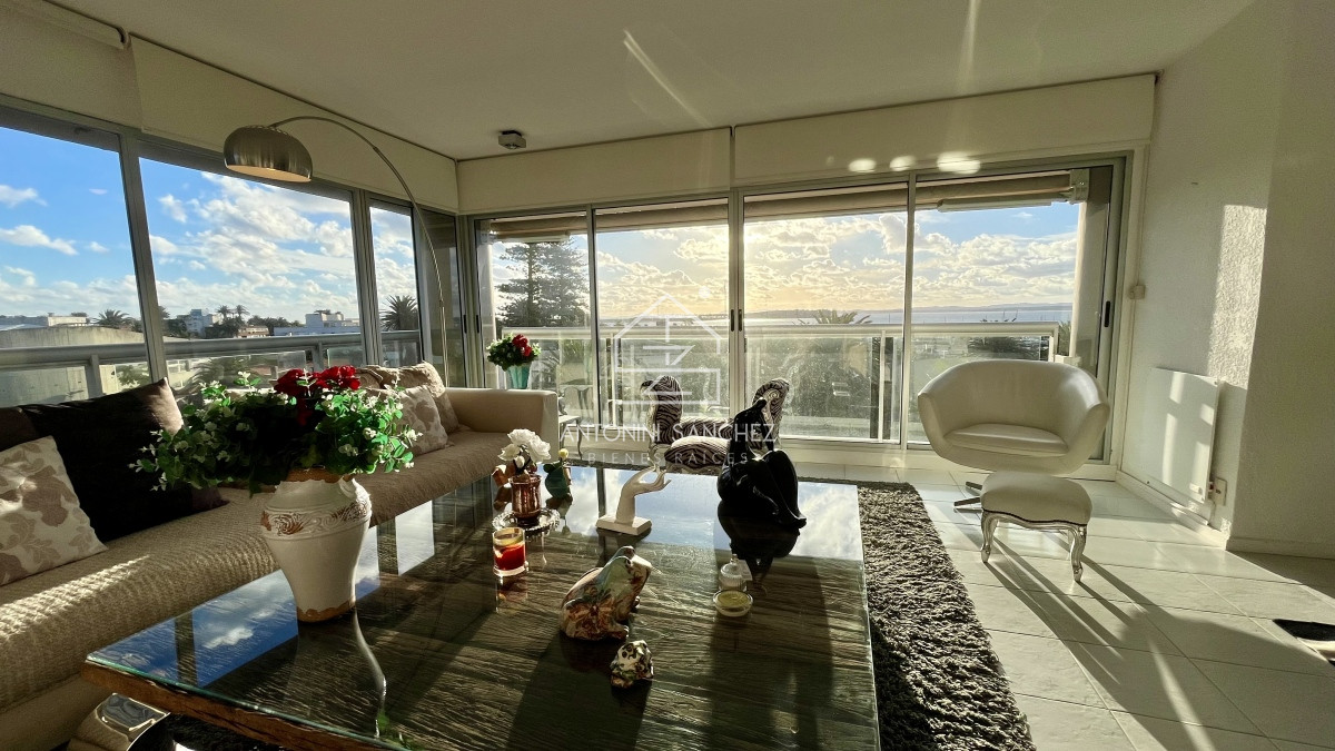 Apartamento ID.419 - Apartamento venta 3 dormitorios Punta del Este