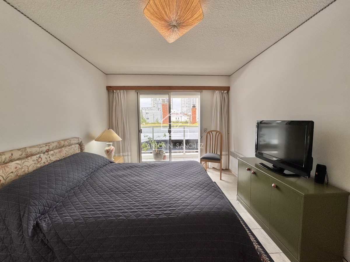 Apartamento ID.1574 - Alquiler temporal apartamento 1 dormitorio y medio Punta del Este