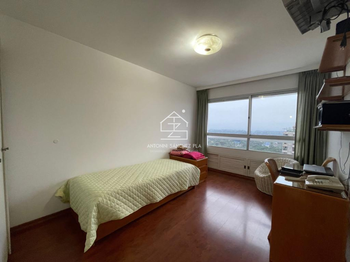 Apartamento ID.3520 - APTO PISO ALTO SOBRE ROOSEVELT 