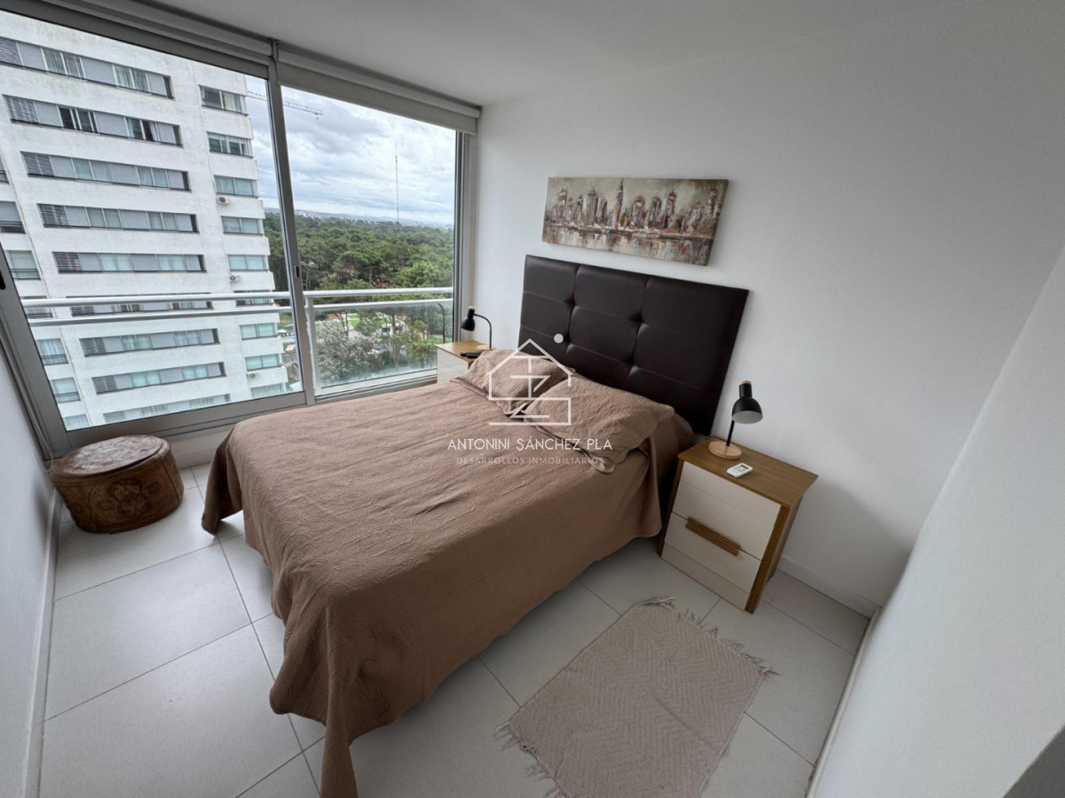 Apartamento ID.3811 - PISO ALTO EN ROOSEVELT CON SERVICIOS