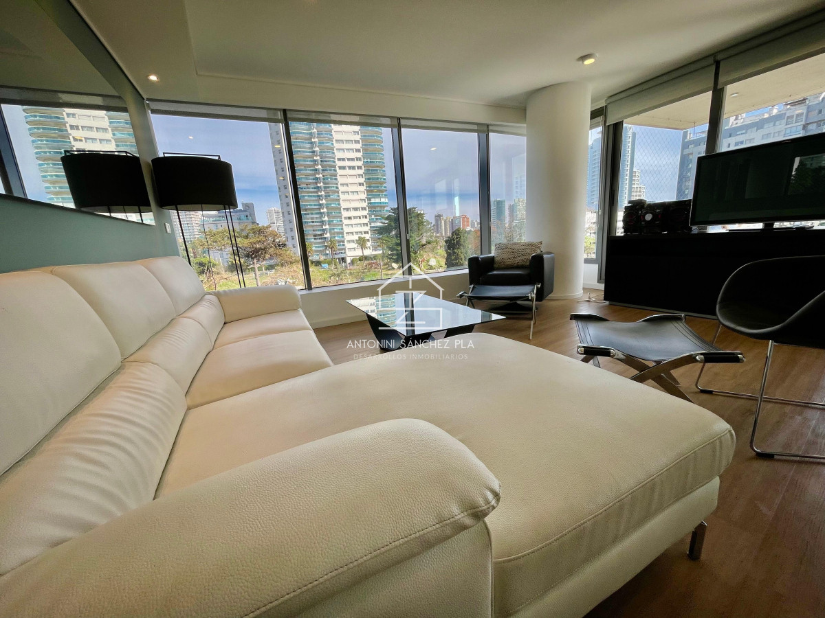 Apartamento ID.1130 - Venta apartamento 3 dormitorios Punta Del Este