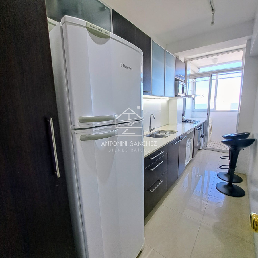 Apartamento ID.1725 - Alquiler temporal departamento 2 dormitorios 2 baños Punta del Este
