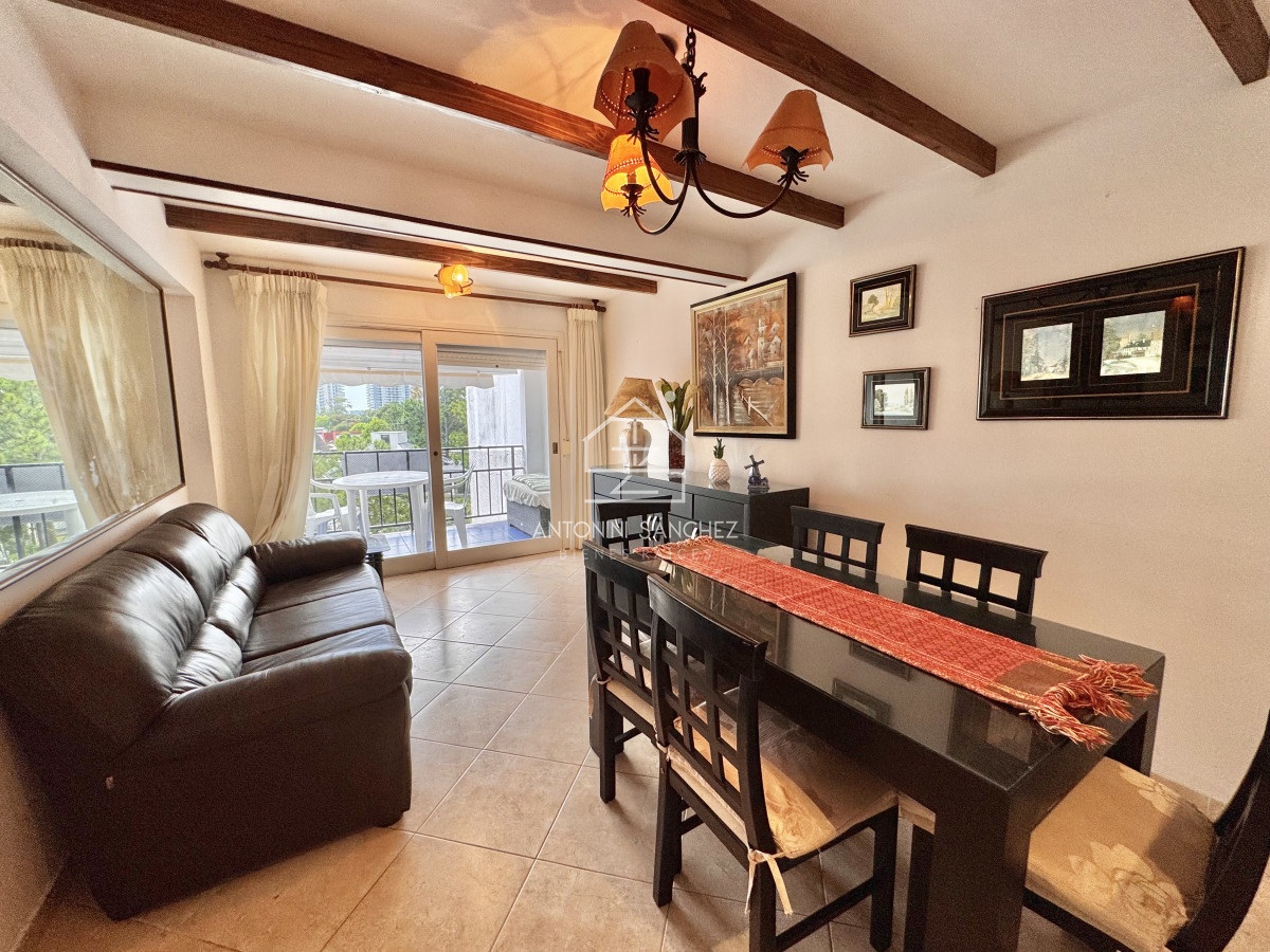 Apartamento ID.1970 - En venta apartamento en Aidy Grill, Punta del Este.