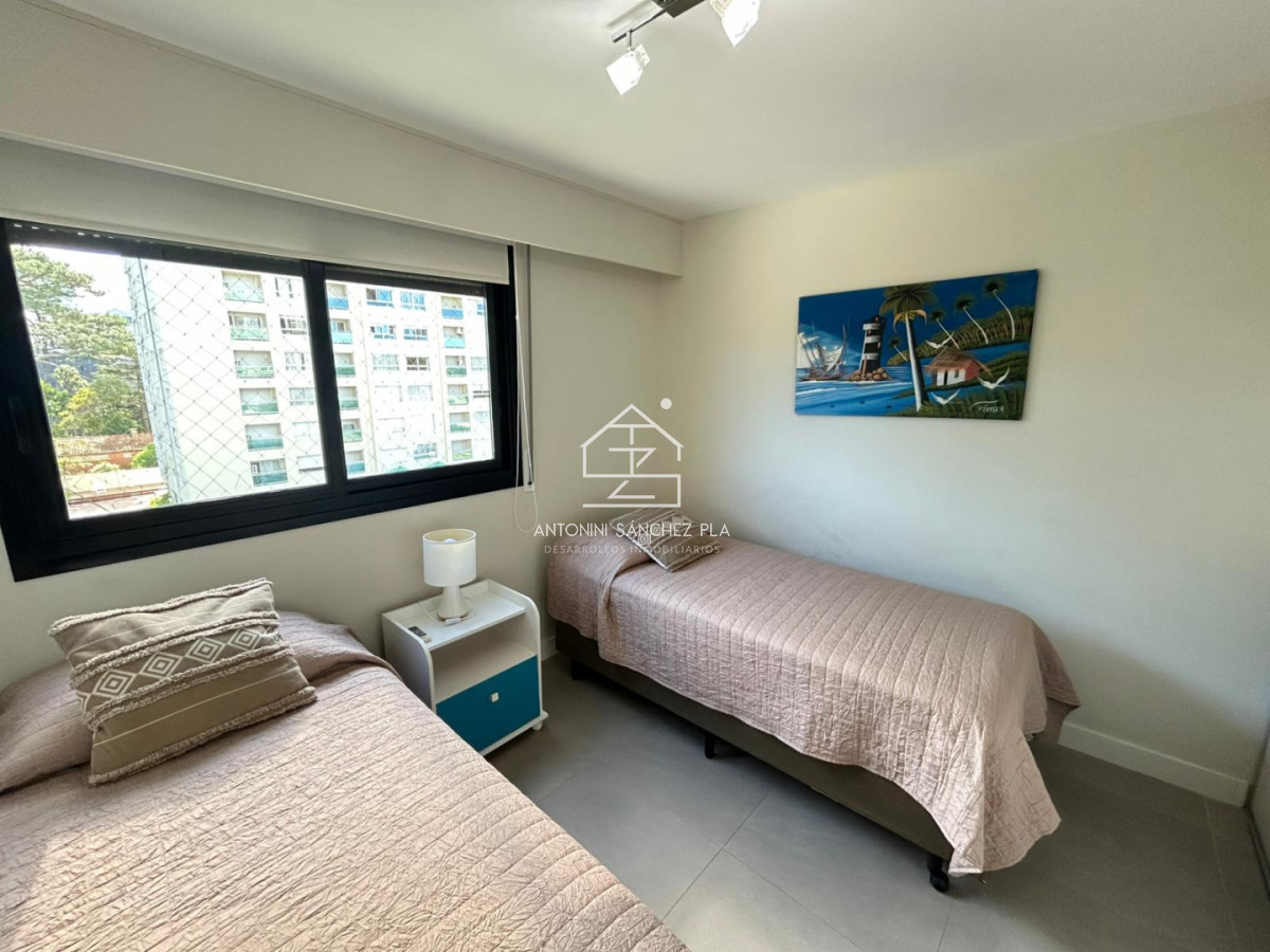 Apartamento ID.4370 - Alquiler apartamento dos dormitorios Punta del Este Roosevelt edificio Greenlife