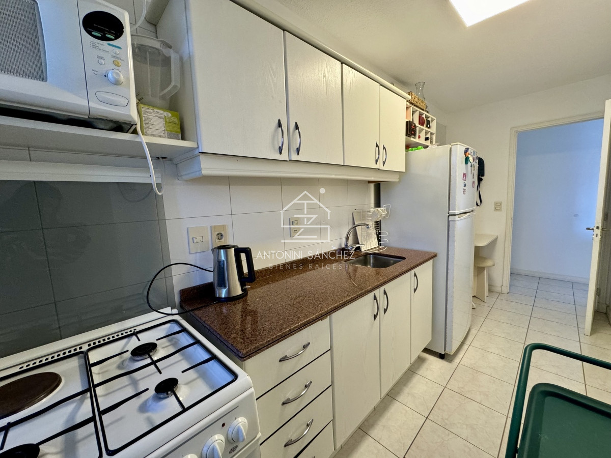 Apartamento ID.1082 - Venta apartamento 2 dormitorios 2 baños Punta del Este