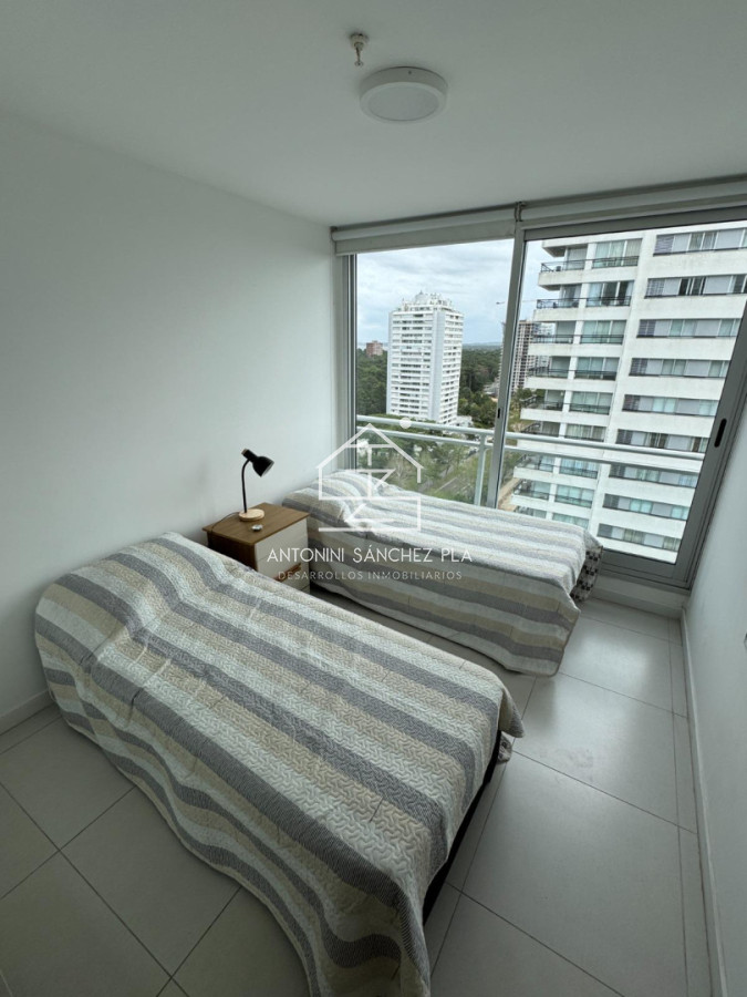 Apartamento ID.3811 - PISO ALTO EN ROOSEVELT CON SERVICIOS