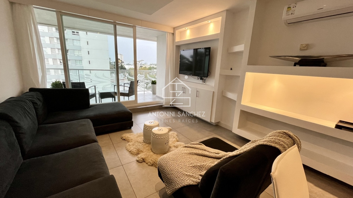 Apartamento ID.387 - Apartamento venta 1 dormitorio y medio Punta del Este