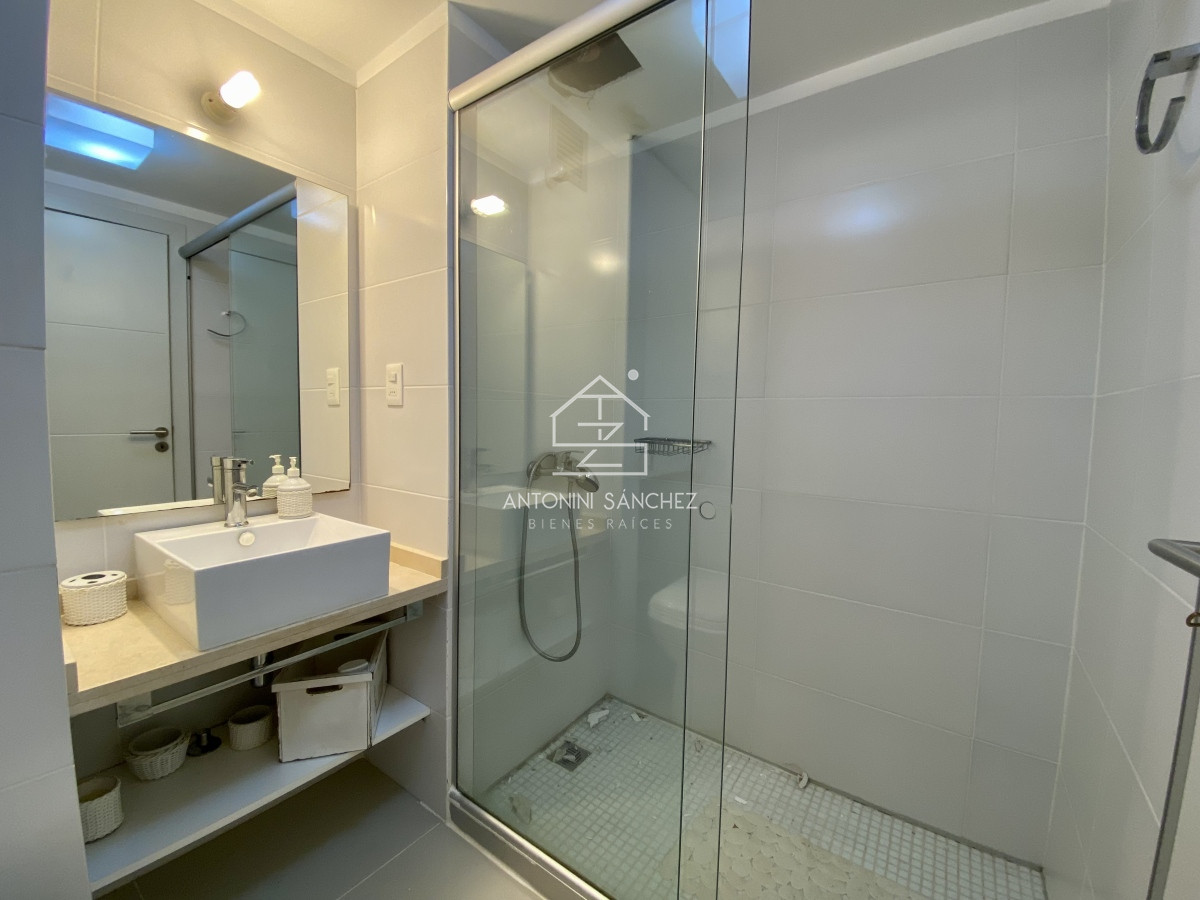 Apartamento ID.408 - Venta apartamento 3 dormitorios Punta del Este