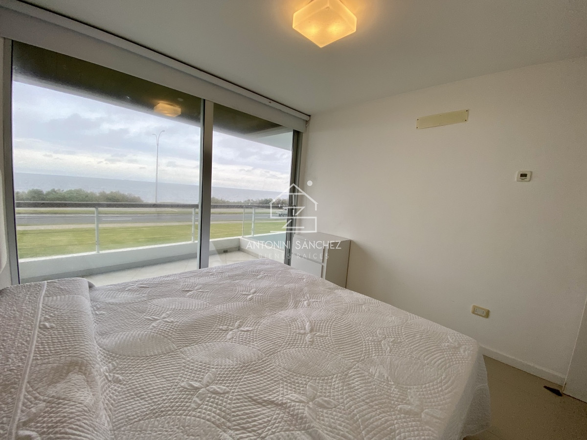 Apartamento ID.478 - Apartamento venta 3 dormitorios mas dependencia 
