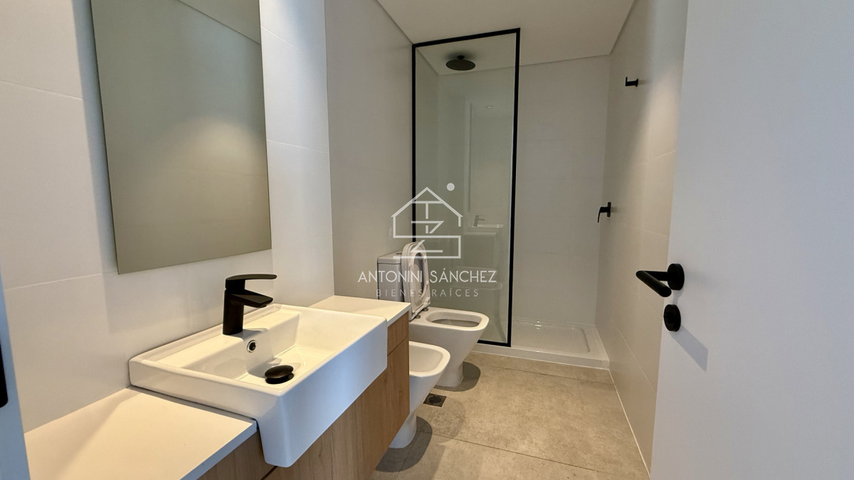 Apartamento ID.3096 - VENTA APARTAMENTO 3 DORMITORIOS JOSE IGNACIO A ESTRENAR