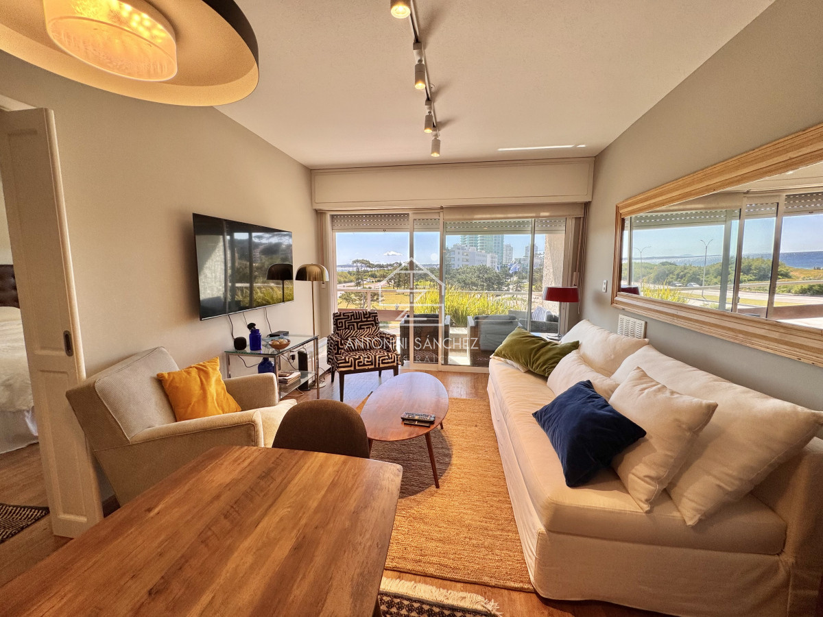 Apartamento ID.1451 - Apartamento en venta, playa mansa, Punta del Este