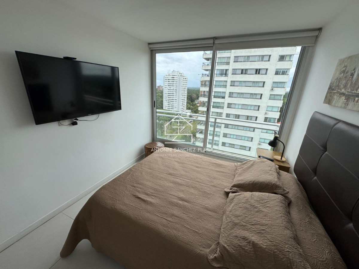 Apartamento ID.3811 - PISO ALTO EN ROOSEVELT CON SERVICIOS