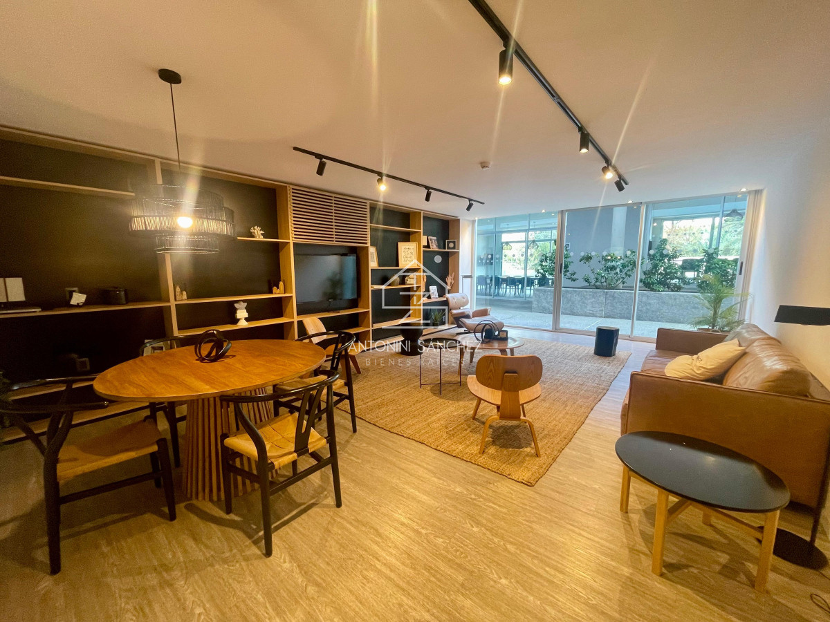 Apartamento ID.2251 - Venta de Apartamento en Roosevelt-Punta Del Este 