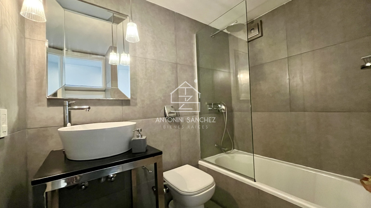Apartamento ID.387 - Apartamento venta 1 dormitorio y medio Punta del Este