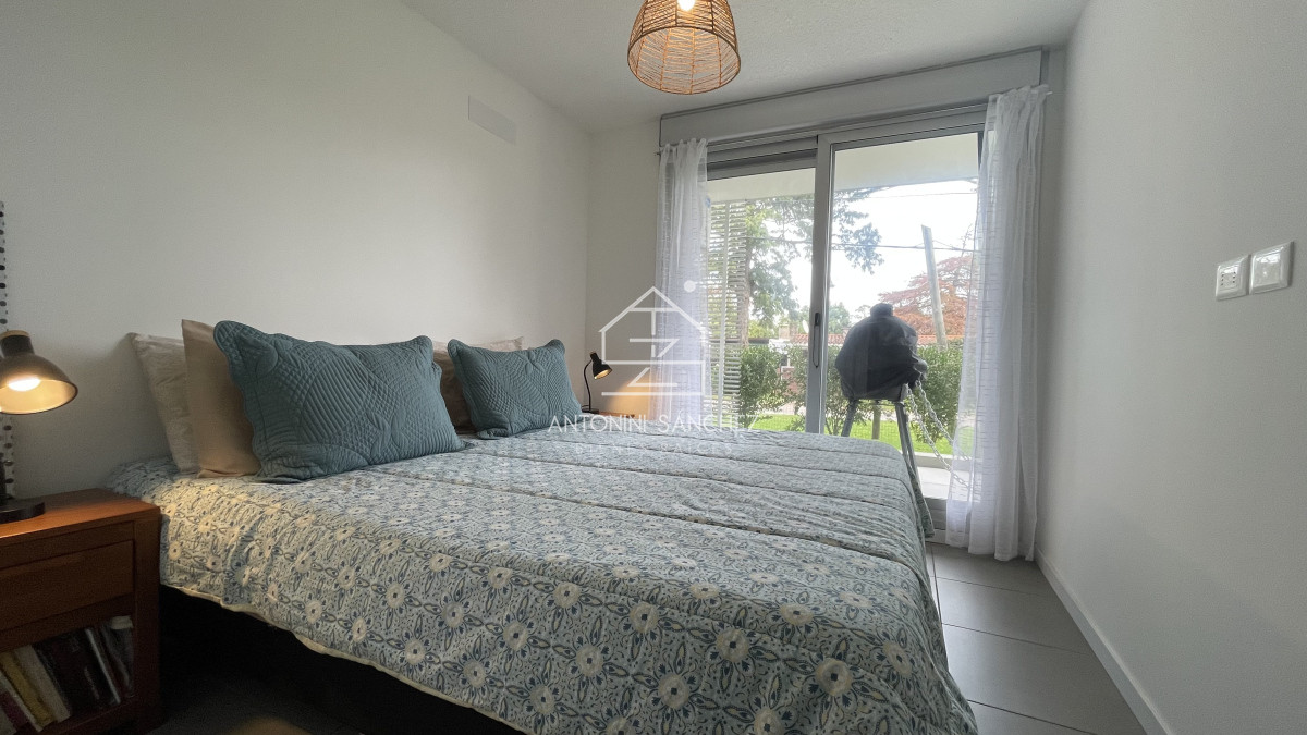 Apartamento ID.2261 - Venta apartamento 1 dormitorio 1 baño pinares