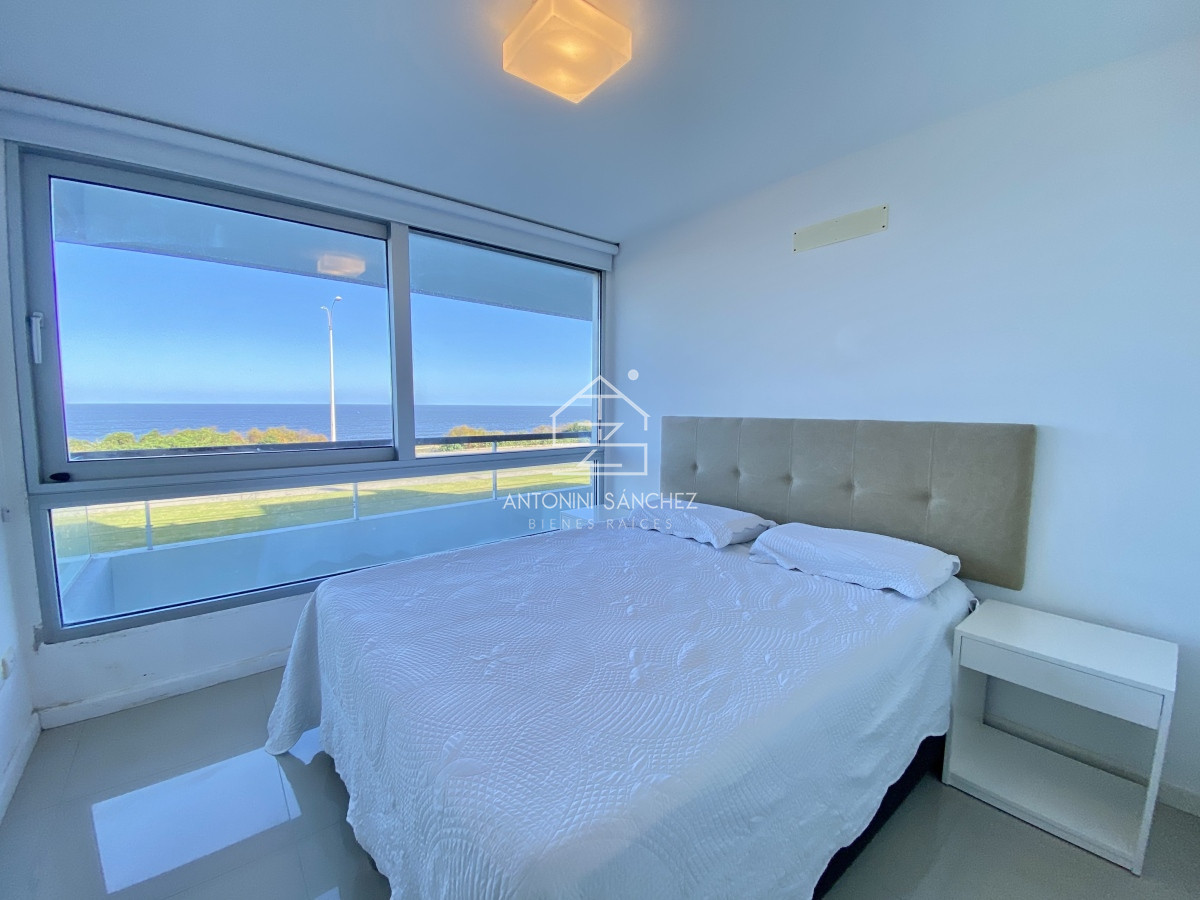 Apartamento ID.478 - Apartamento venta 3 dormitorios mas dependencia 