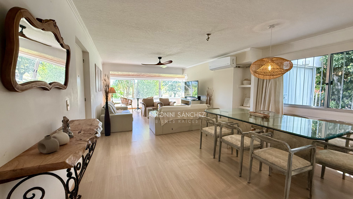 Apartamento ID.2918 - Venta Apartamento 3 Dormitorios Mansa Punta del Este