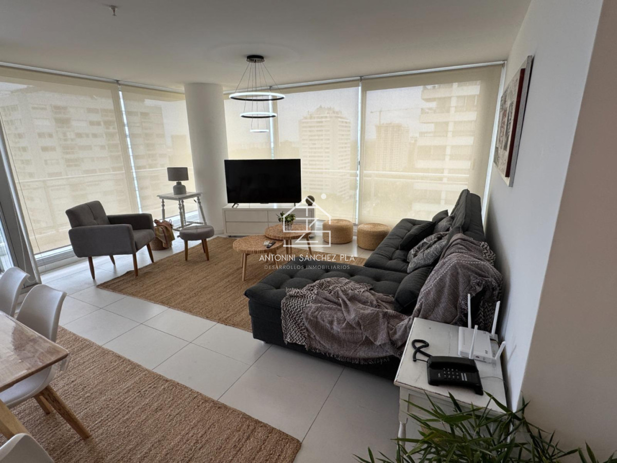 Apartamento ID.3811 - PISO ALTO EN ROOSEVELT CON SERVICIOS