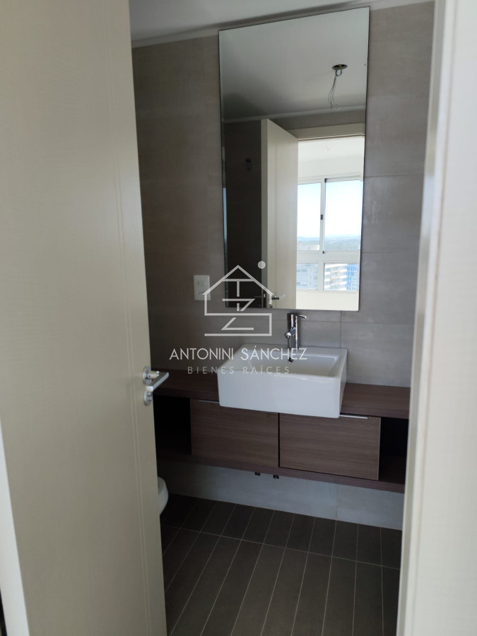 Apartamento ID.1166 - Venta apartamento 3 dormitorios Punta del Este