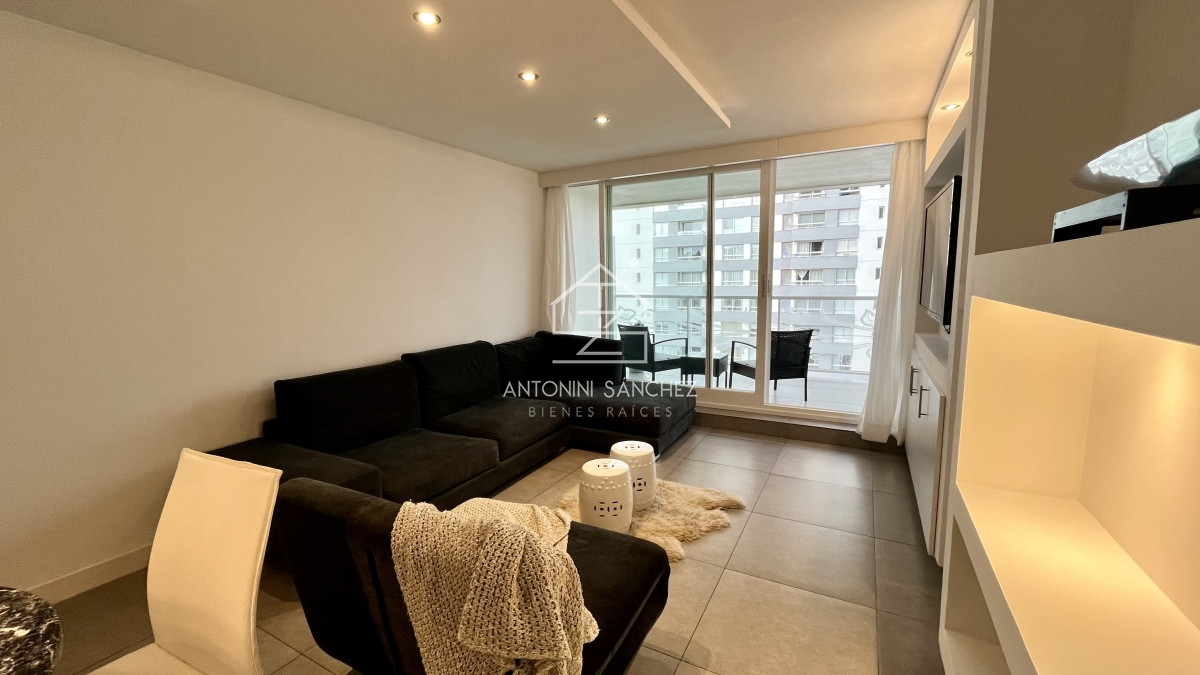 Apartamento ID.387 - Apartamento venta 1 dormitorio y medio Punta del Este