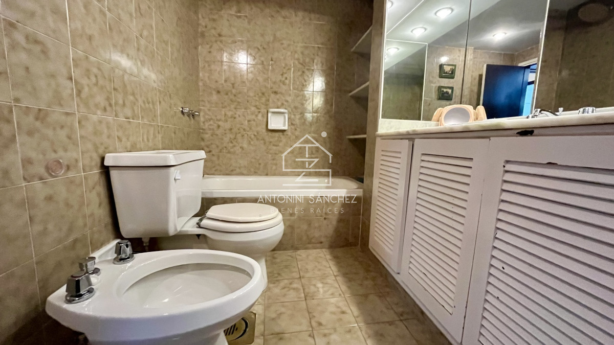 Apartamento ID.456 - Apartamento 2 dormitorios Punta del Este vista a la Brava