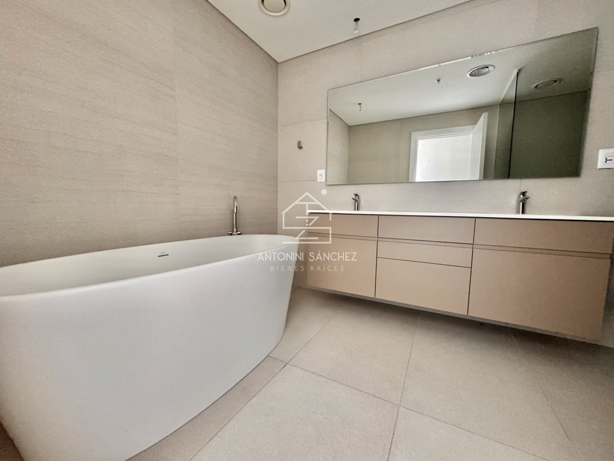 Apartamento ID.1918 - Venta apartamento 3 dormitorios Brava