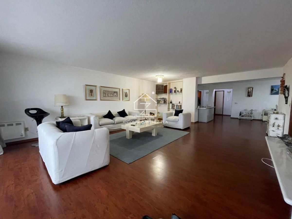 Apartamento ID.3520 - APTO PISO ALTO SOBRE ROOSEVELT 