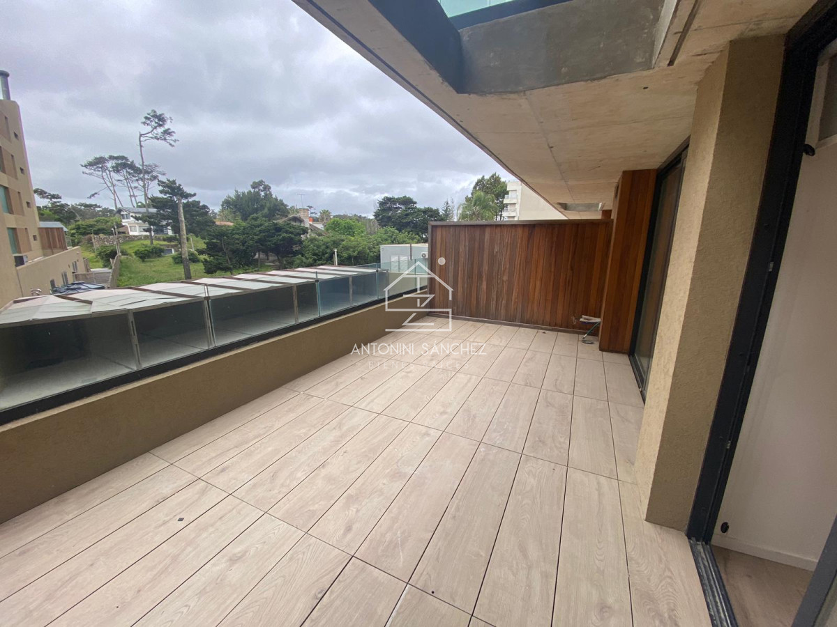 Apartamento ID.613 - Apartamento Venta 2 dormitorios Primera linea