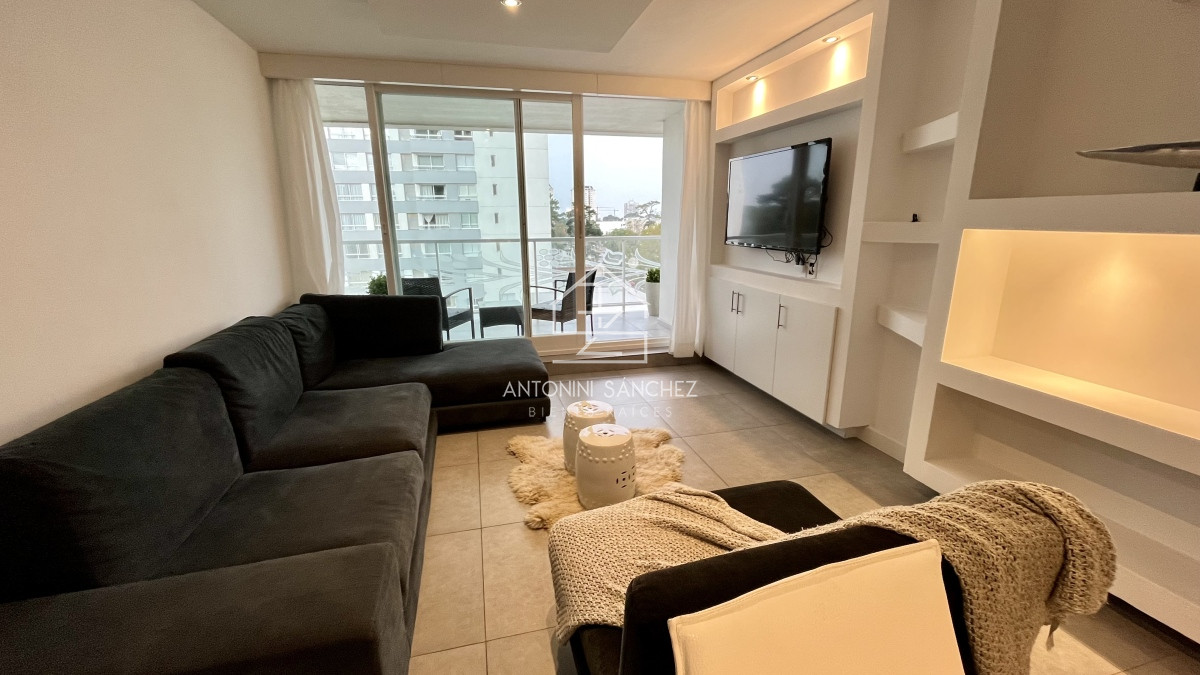 Apartamento ID.387 - Apartamento venta 1 dormitorio y medio Punta del Este
