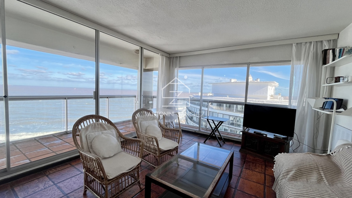 Apartamento ID.456 - Apartamento 2 dormitorios Punta del Este vista a la Brava